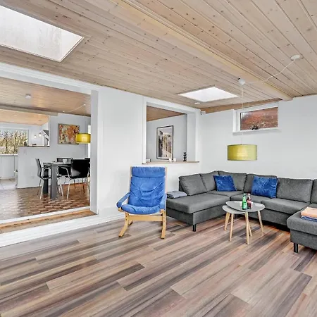 3 Bedroom Gorgeous In *